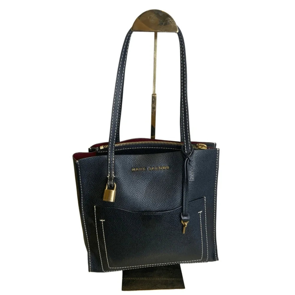 Marc Jacobs Grind T Pocket Black Leather Tote Bag